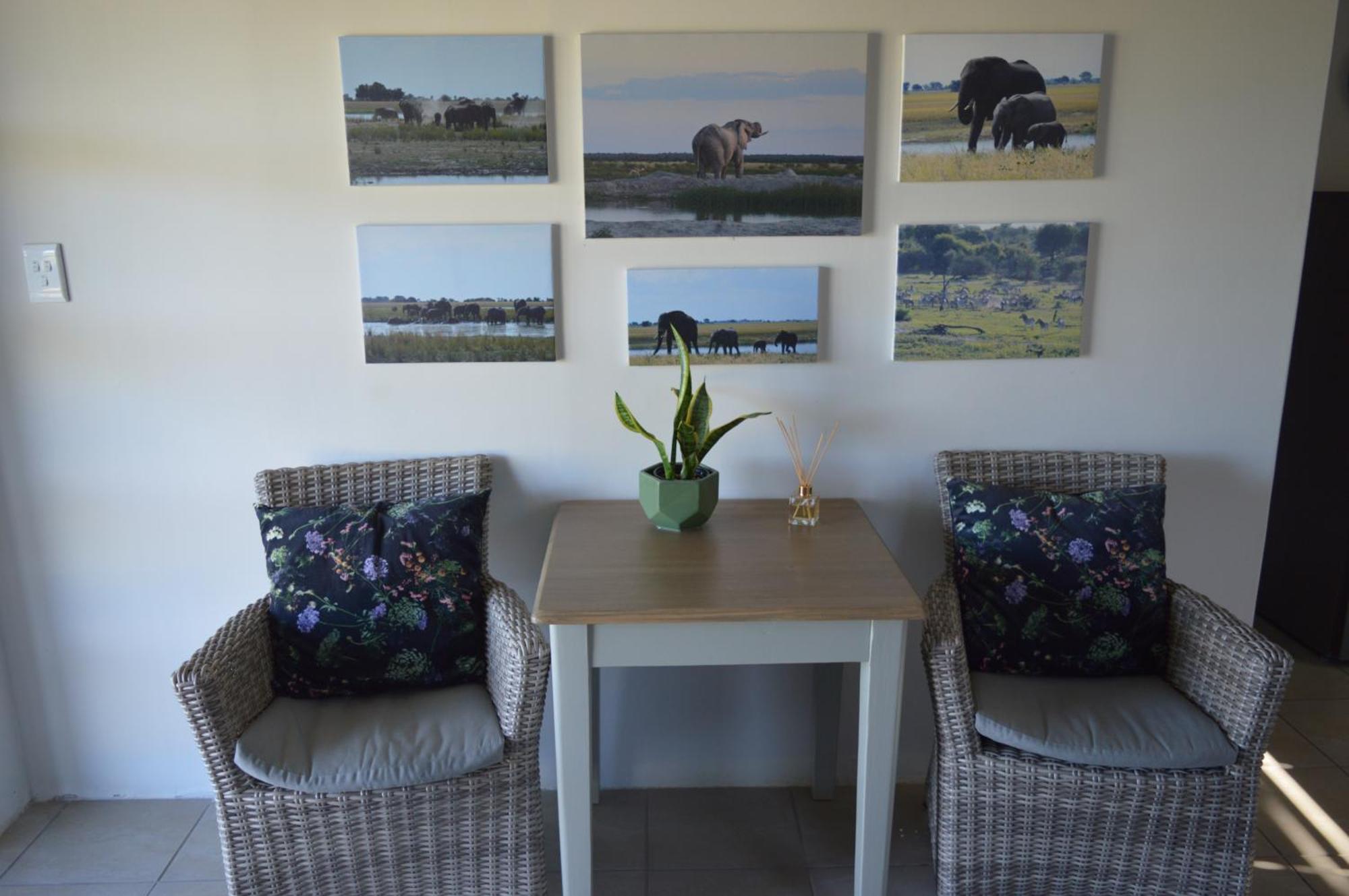 Mayfair Farm Cottages Oudtshoorn Exterior photo